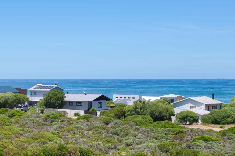 4 Bedroom Property for Sale in Pearly Beach Western Cape